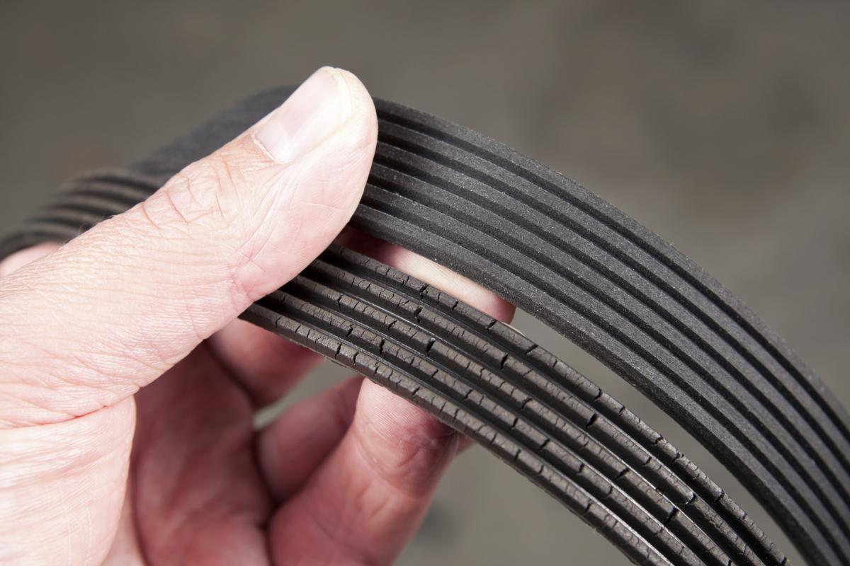 Serpentine belt replacement in Plumas, California
