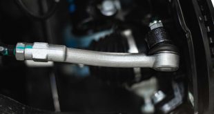 Tie rod end replacement in Camas, Idaho