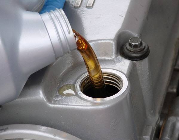 Oil change in Plymouth, Massachusetts
