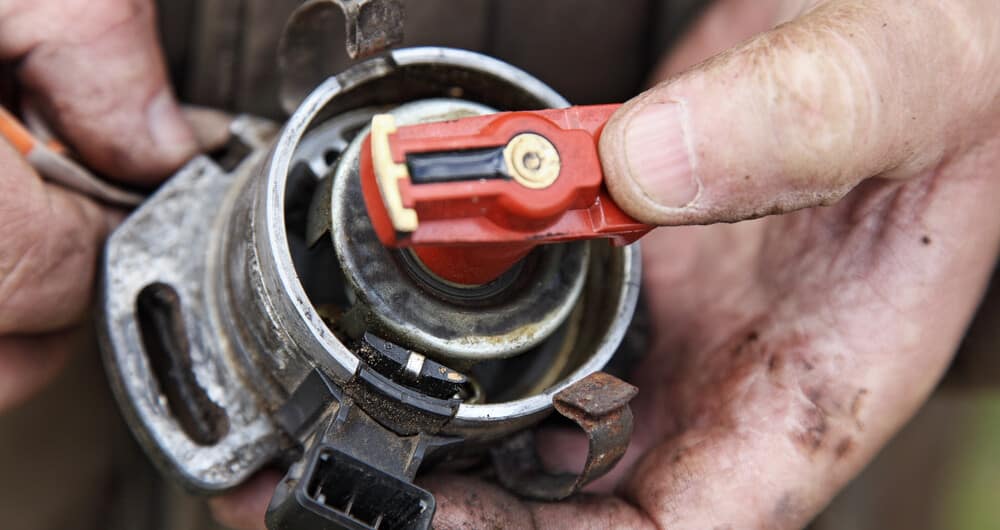 Distributor cap and rotor replacement in Benton, Oregon
