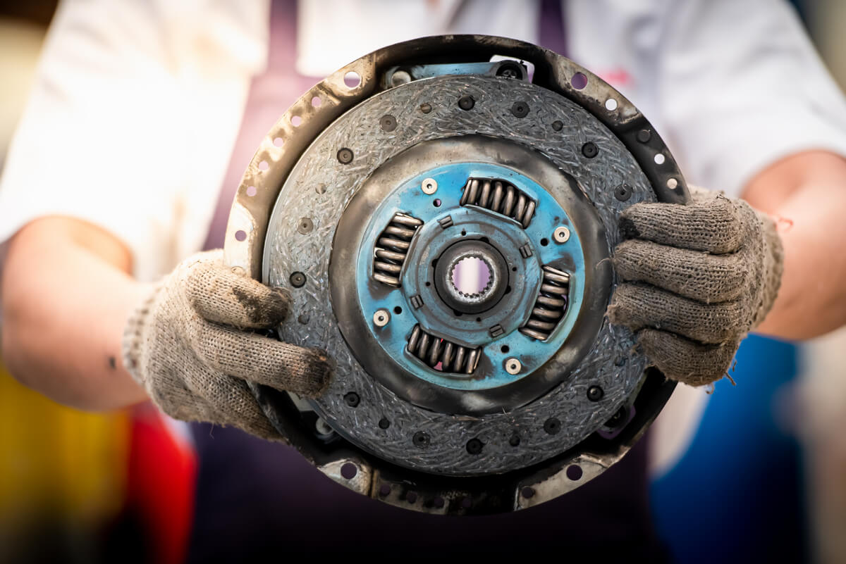 Clutch replacement in Andrew, Missouri
