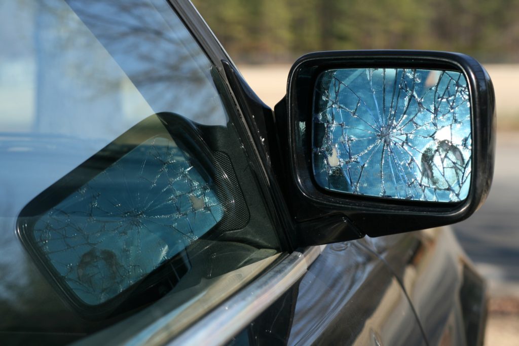 Side mirror replacement in North Slope, Alaska
