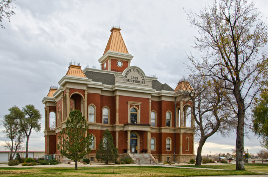 Paint touch-up in Las Animas, Colorado
