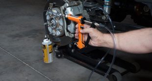 Brake fluid flush in Trumbull, Ohio