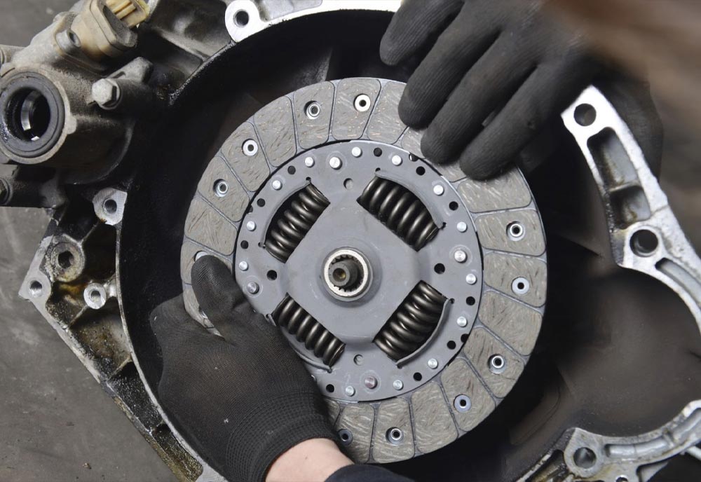 Clutch replacement in Gillespie, Texas
